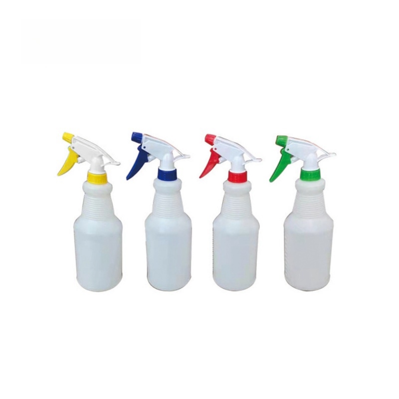 C-084 plastic spray bottle